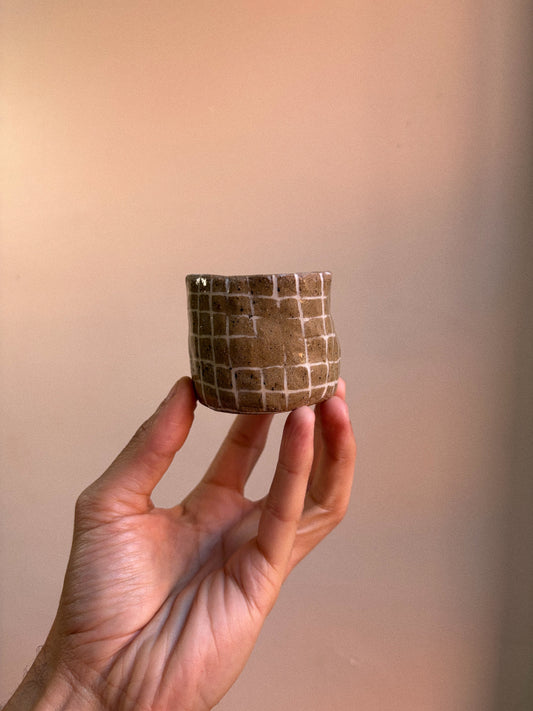 small cup/vessel