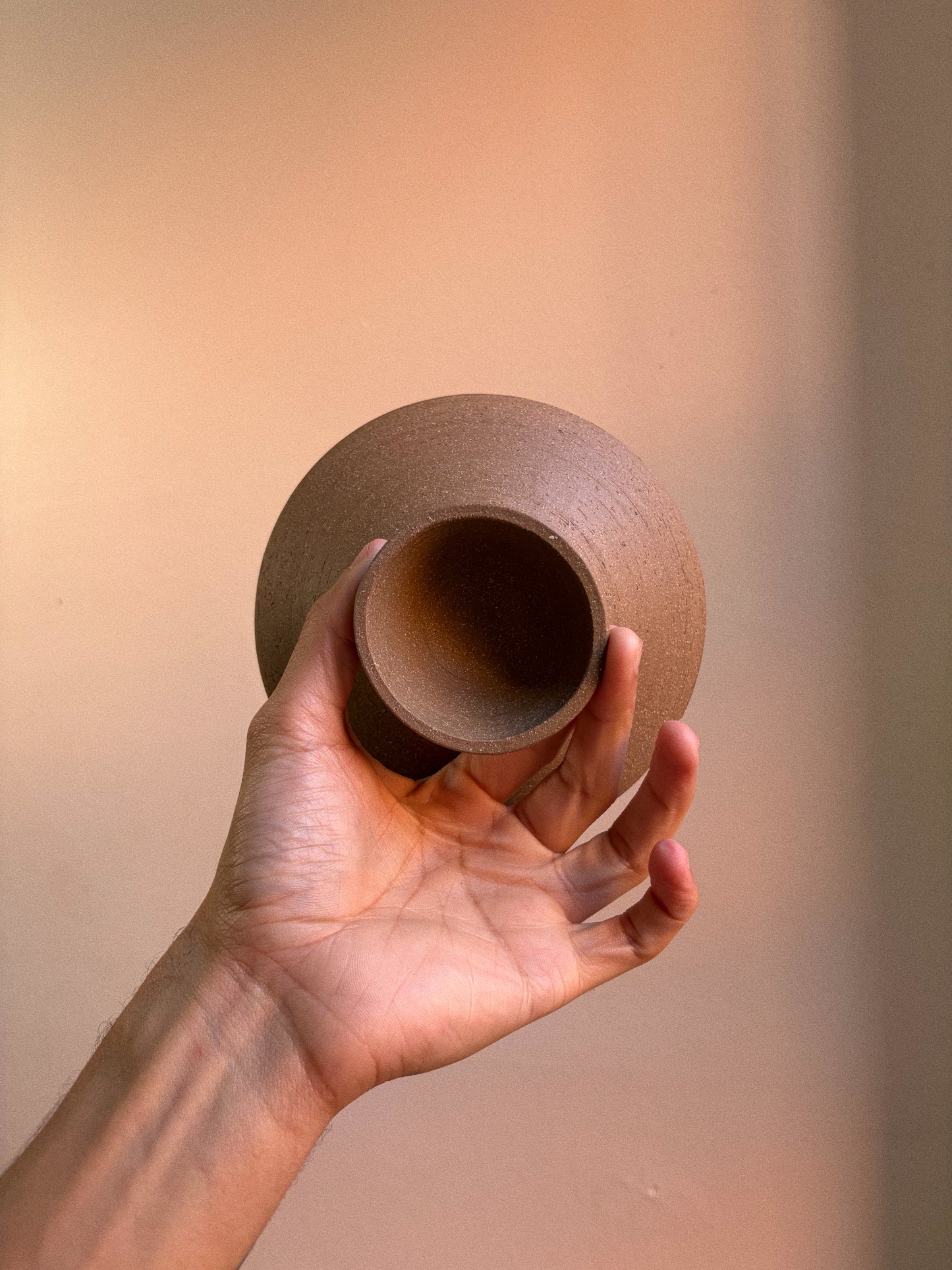 pedestal smuge holder