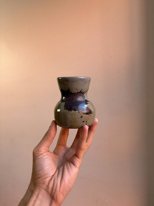 vase