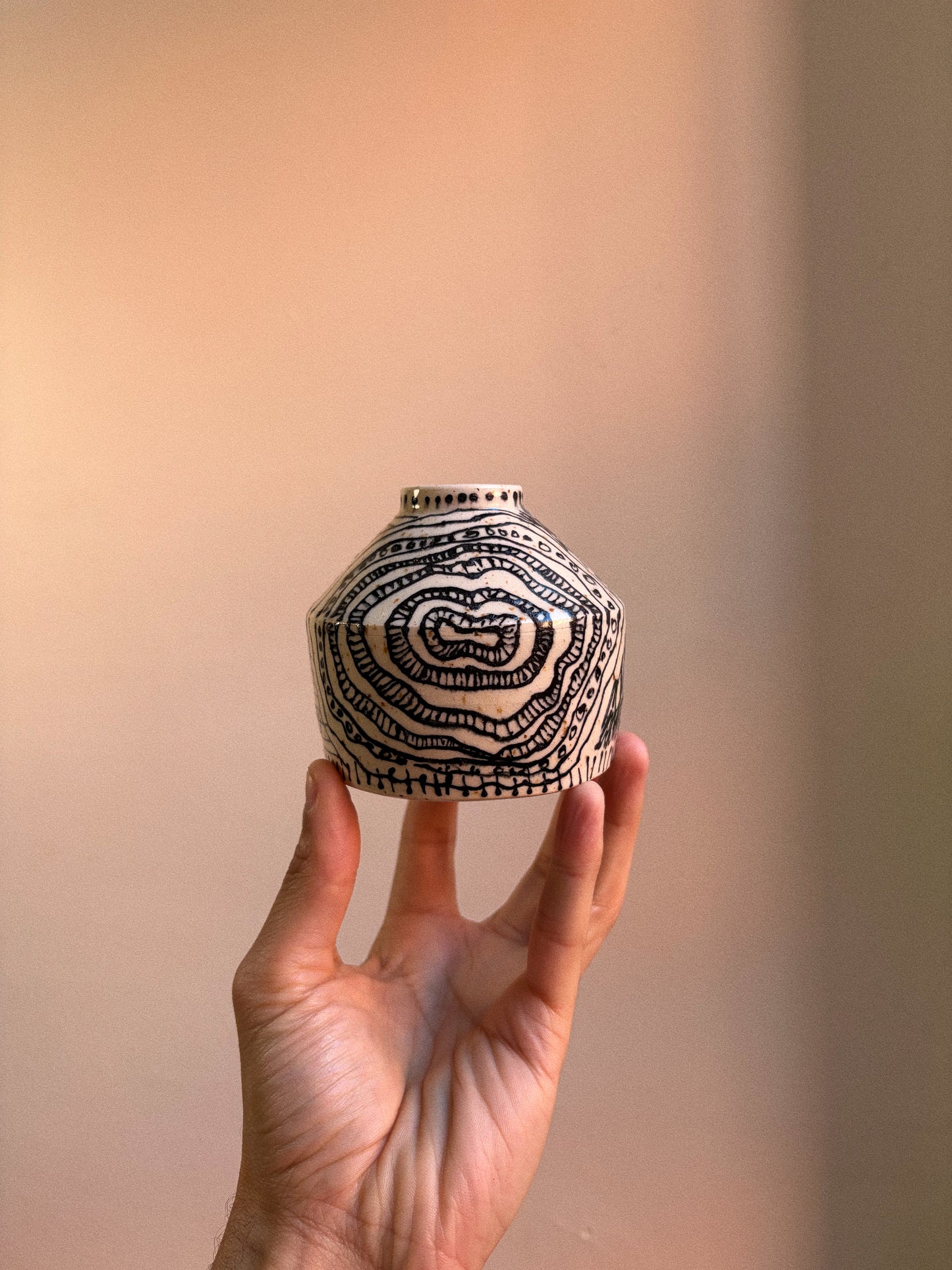 vase