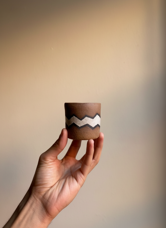 small cup/smuge holder