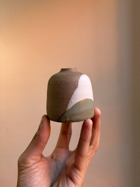 vase