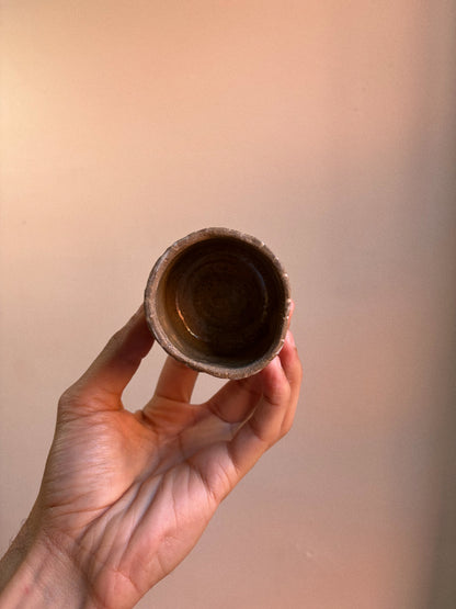 small cup/vessel