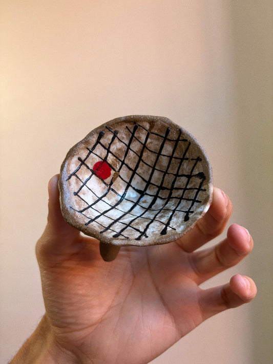 small pedestal dish