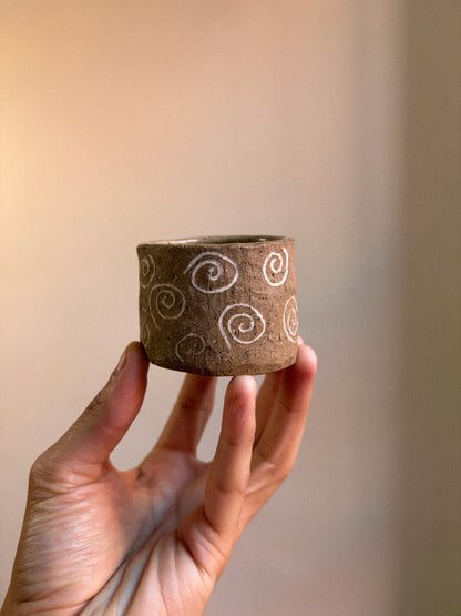 small cup/smuge holder