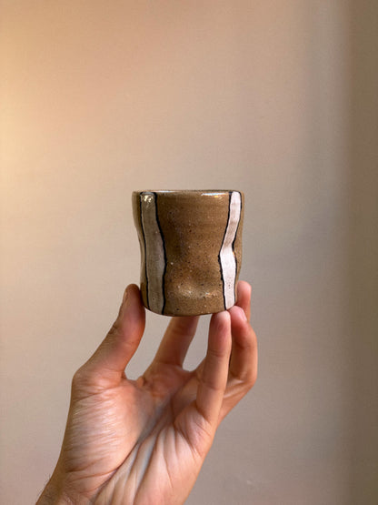 small cup/smuge holder