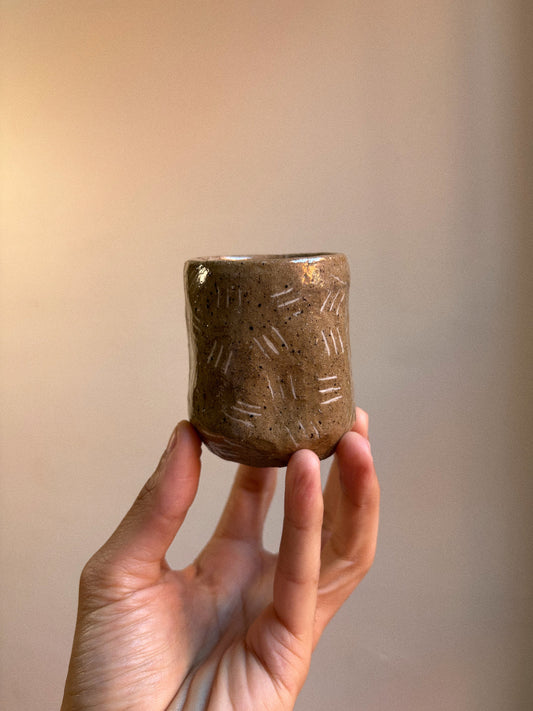 small cup/smuge holder